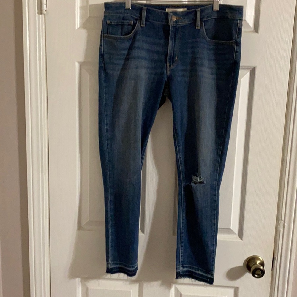 Levi’s 711 Skinny jeans